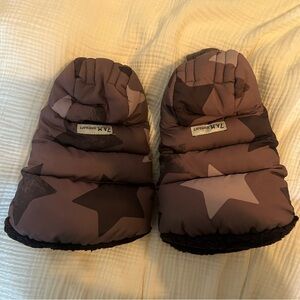7 A.M. Enfant Starry Gray Polar Artic Stroller Gloves / Warmmuffs